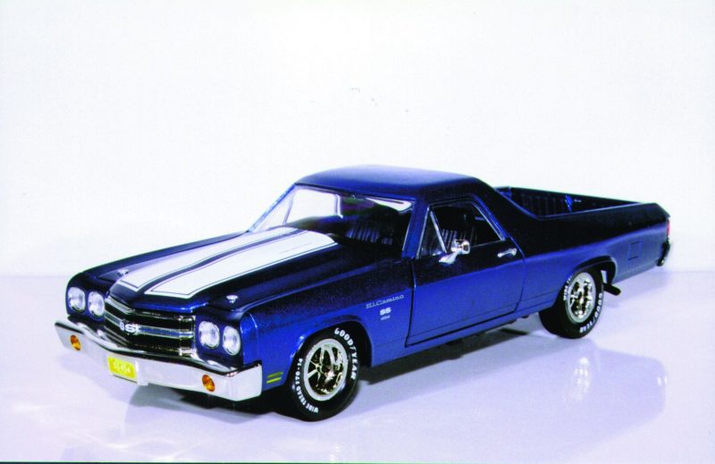 Ertl 70 Chevy El Camino SS 454 bluewhite